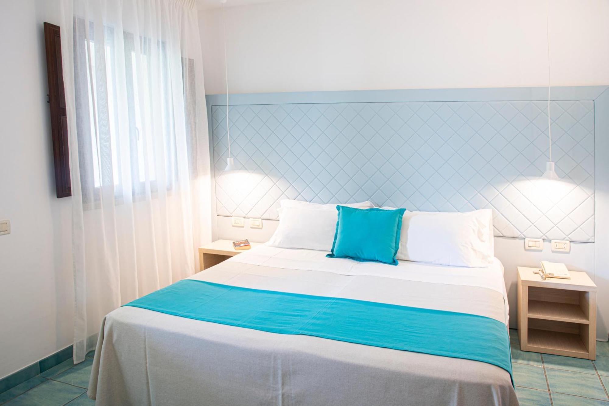 Pietrablu Resort & Spa - Cdshotels Полиньяно-а-Маре Экстерьер фото